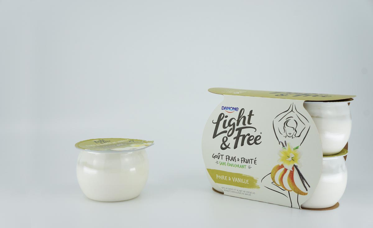 yaourt et pack de yaourt "Light & tree" de Danone